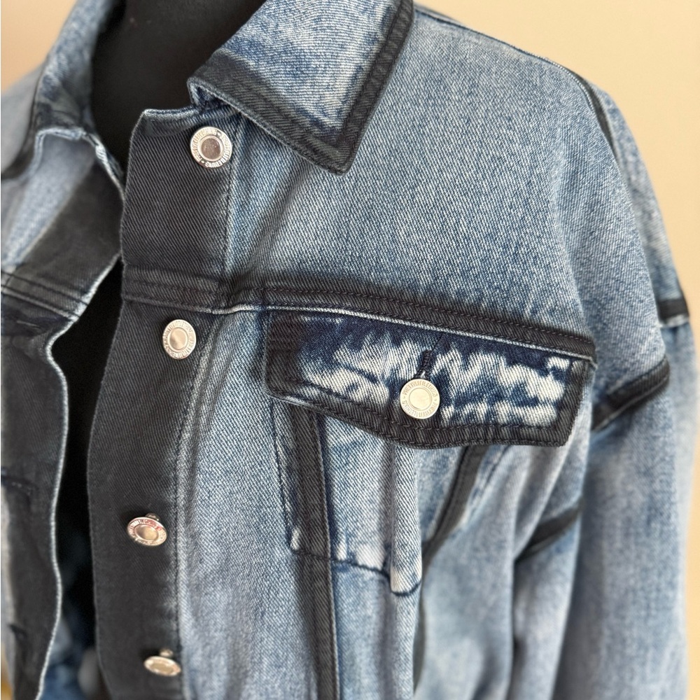 PrettyLittleThing Acid Wash Cropped Denim Jacket Oversized Boxy US 6 - Picture 4 of 11